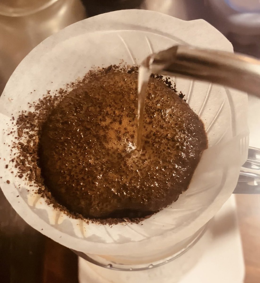 hideroku42's tweet photo. おはようございます♪

今日は「ハマ珈琲」のまかない豆

苦味あって朝のコーヒーには最高です😃

＠hamacoffee https://t.co/ybRAJEBIGC