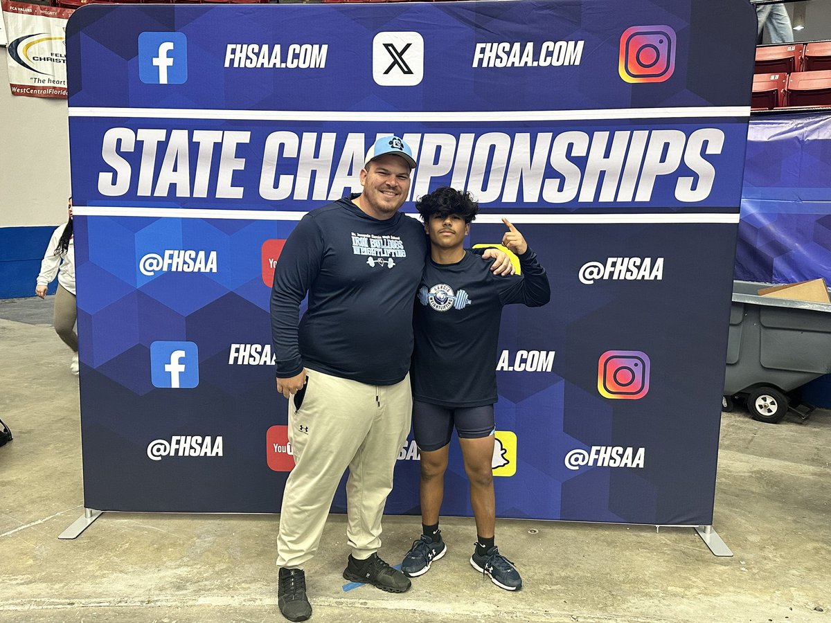 CoachMarciante1's tweet photo. Shoutout to my guy Mav for competing in the State Weightlifting championships over the weekend. Finished 12th in the state in the Olympic category. Only a freshmen so he will be back. Sky’s the limit for you Mav! #IronDogs #Getswoll @FHSAA https://t.co/YwJrDwYYsM
