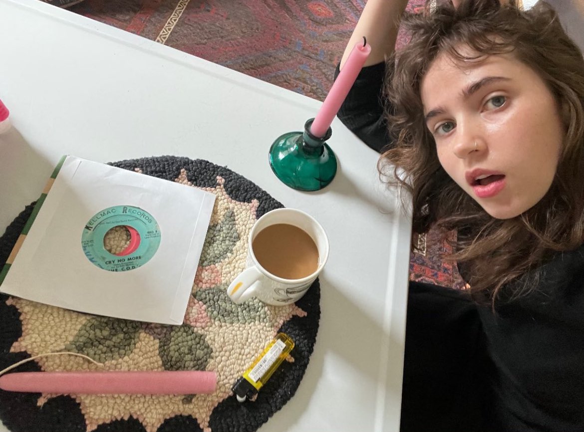 Clairo via her Instagram stories with the caption “thank you bye! ❤️❤️❤️” ☕️