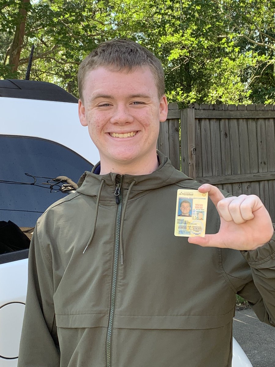 My guy got his drivers license today!