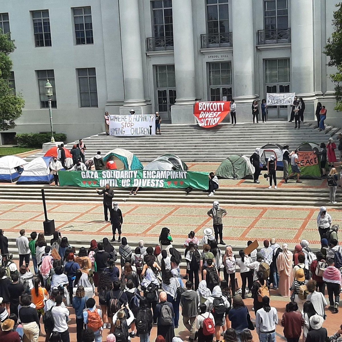 It is time for UC faculty to stand up and support our students advocating for justice in Palestine. Happening now at UC Berkeley.