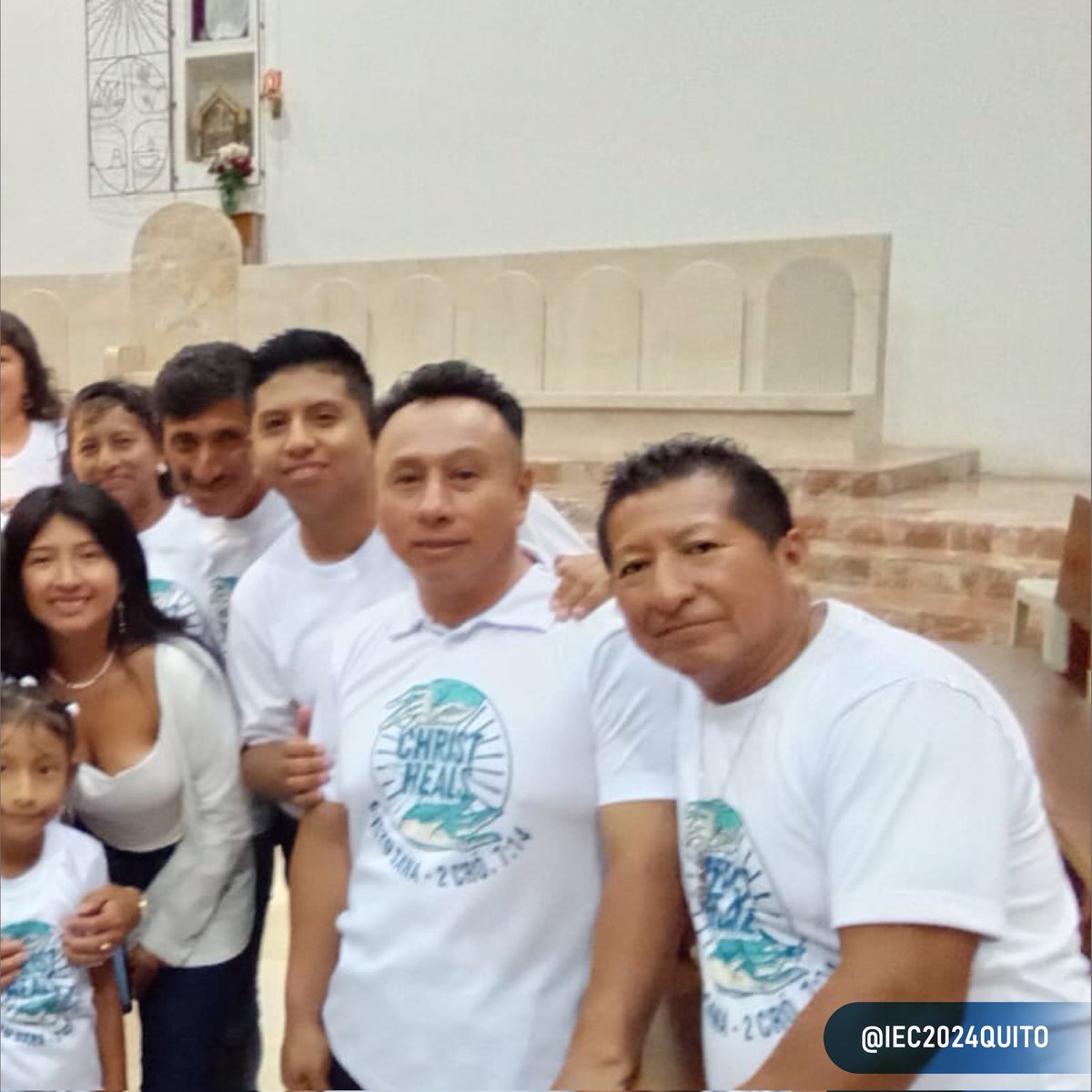 El Evangeliario recorrió la Diócesis de #SantaElena ⛪. Desde su llegada, en una ceremonia llena de alegría, hasta su paso por diferentes parroquias🏘️, el símbolo 📖✝️ dejó una profunda huella en cada corazón.  

Mira la noticia completa 👩🏻‍💻: acortar.link/5TFisN

#IEC2024