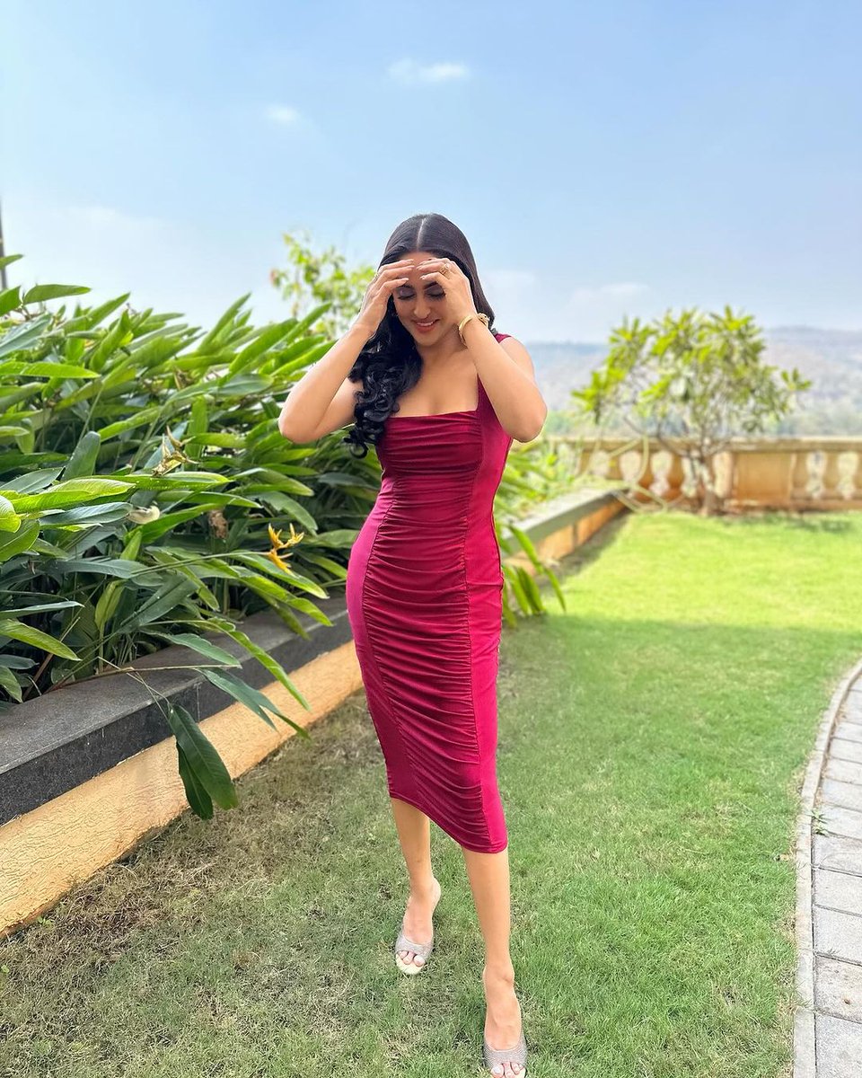 Polltrends91's tweet photo. Makeup: Galib Shaikh
Hair: Shabnam Shaikh
PR: Vaishnavi

Via Instagram 

#KrystleDsouza 

Krystle Dsouza https://t.co/upqlRUCzTK
