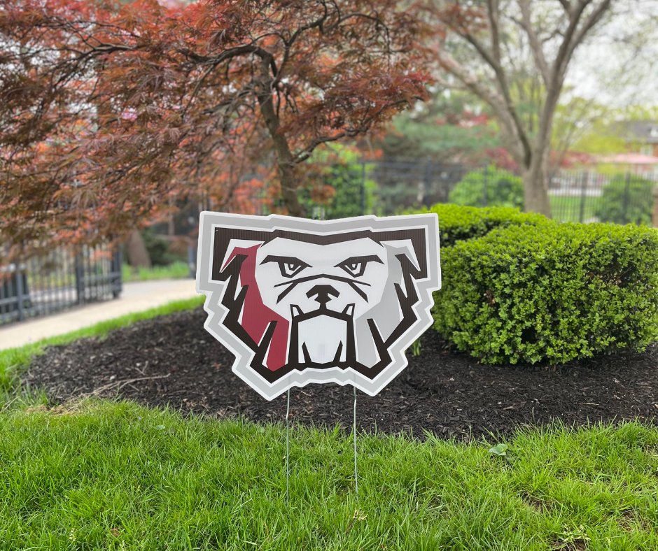 Check out House of Champ’s yard signs, celebrating #TSCT grads and future bulldogs has never been easier! We also have an end-of-the-school-year clearance event, make sure to grab some #ThadSwag while it lasts here: ow.ly/eYQ150RlkQ9
