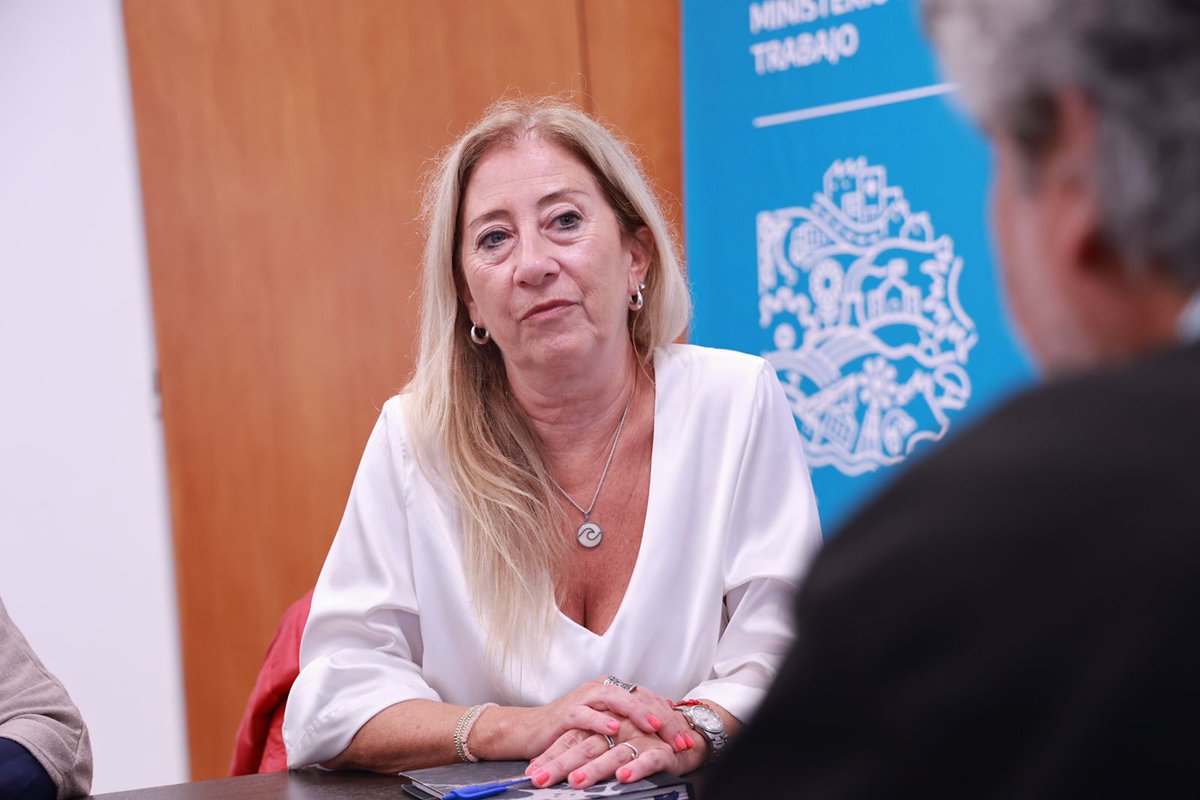 El ministro, <a href="/waltercorreaok/">Walter Correa</a>, se reunió con SADOP para coordinar acciones para la regularización y las mejoras de las condiciones de trabajo de las y los docentes de gestión privada.