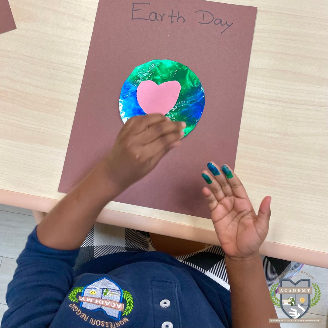 Celebrating #EarthDay with our Pre-Primary friends as they create a one-of-a-kind painting project! Earth Day is a global event celebrated annually on April 22nd.

#SugarLandPrivateEducation #MontessoriEducation #ReggioEmilia #EarlyChildhoodEducation #Cognia #HoustonsBest