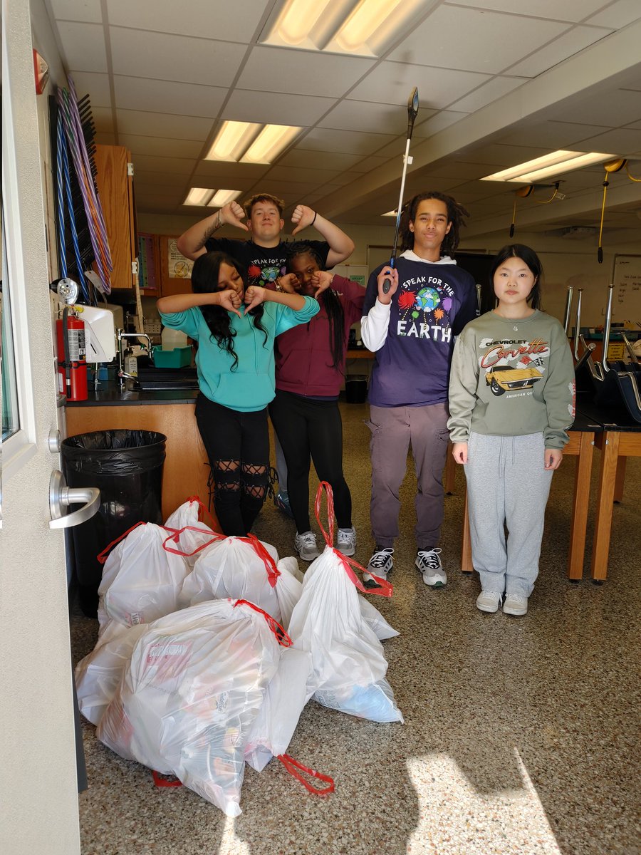 Juliana Yam tweet media