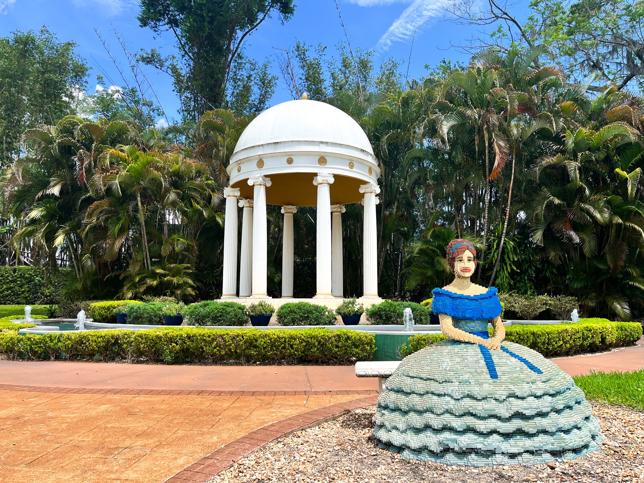 Cypress gardens legoland sale