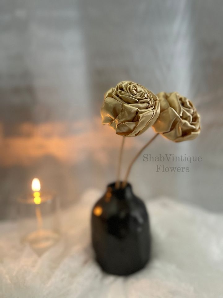 ✨ Transform your wedding into a golden fairytale with our exquisite Gold Flower 12-inch stems. Perfect for centerpieces, reception table… dlvr.it/T5sfGQ #weddings #bridalshower #weddingaisledecor #weddinginspiration #miniwedding #weddingday #tabledecor #bridetobe2025