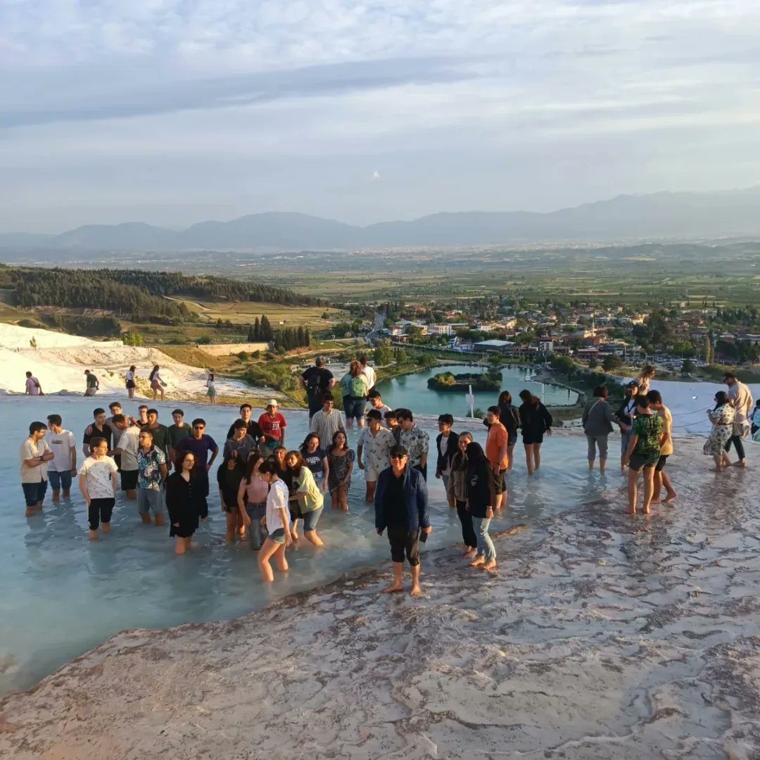 MFL_Resmi's tweet photo. Okulumuz 10. sınıf öğrencilerine yönelik Antalya Eğitim ve Kültür Gezisi düzenledik. Gezinin düzenlenmesinde emeği geçen öğretmenlerimize teşekkür ederiz. (19-21/04/2024)
🇹🇷🇹🇷🇹🇷🇹🇷🌍🌍🌍🌍🚀🚀🚀🚀
#ManisaFenLisesi https://t.co/fCe9bvlxzS