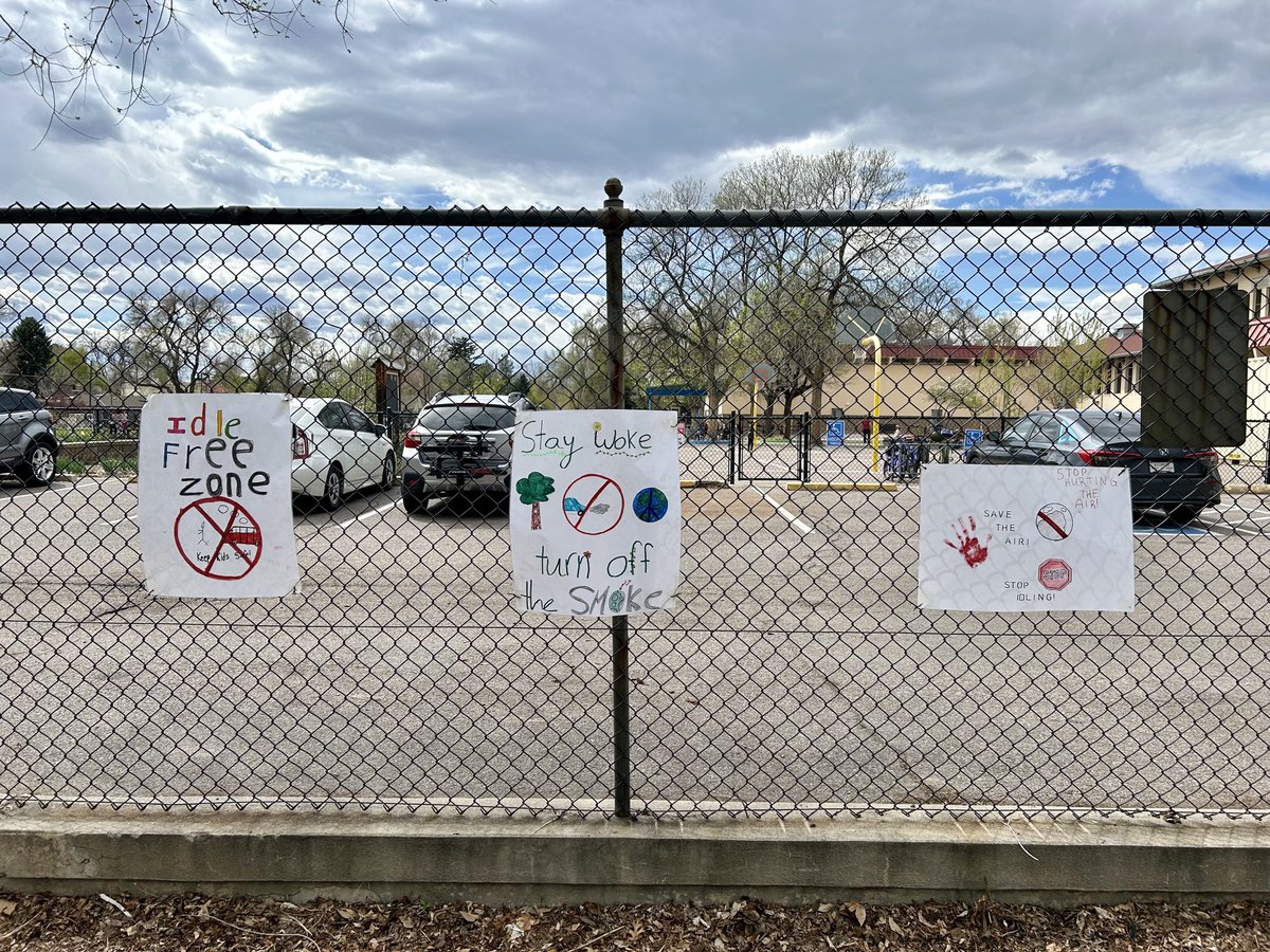 Student designed Anti-Idling Campaign posters are up! 👏 ⁦@ozoneaware⁩ ⁦@Sammy_Herdman⁩