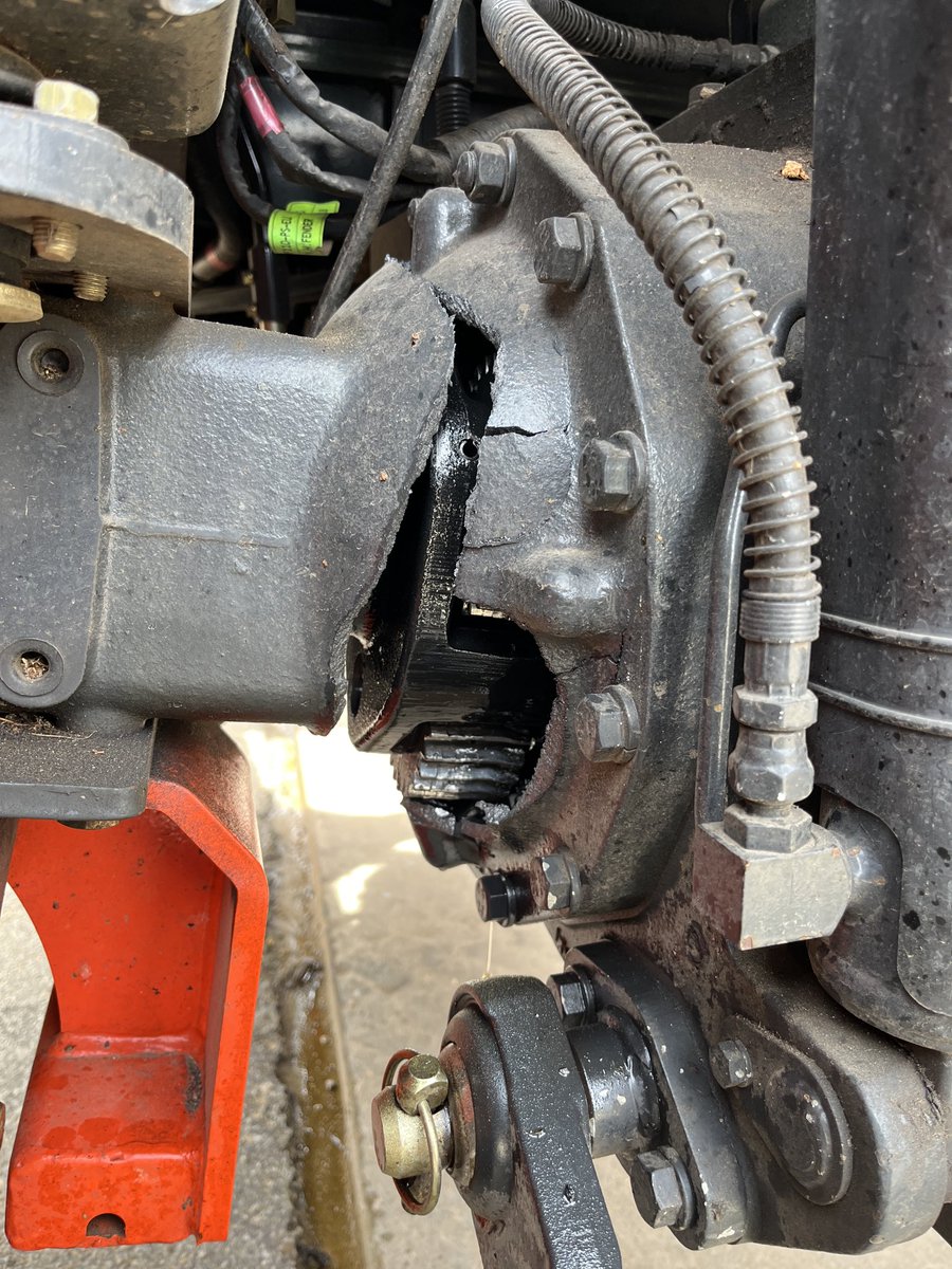 Mike Brown (@mikebrownturf) on Twitter photo I’m no mechanic, but I know that’s not what the rear axle should look like. I also know our next tractor will not be a Kioti…<a href="/KeithWilling/">Keith Willing</a> I’m no mechanic, but I know that’s not what the rear axle should look like. I also know our next tractor will not be a Kioti…<a href="/KeithWilling/">Keith Willing</a>