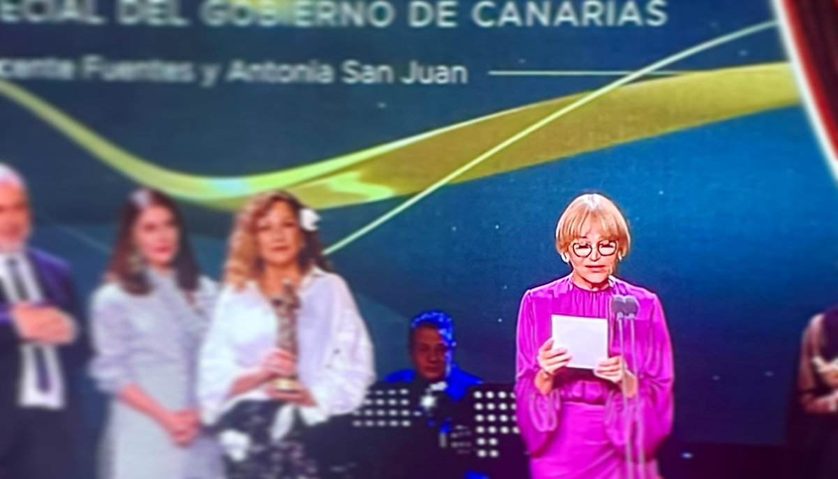 GRANDE 🙌🏻
"Qué risa nos produce la salud mental... en un mundo de locos." Antonia San Juan". #PremiosTalia