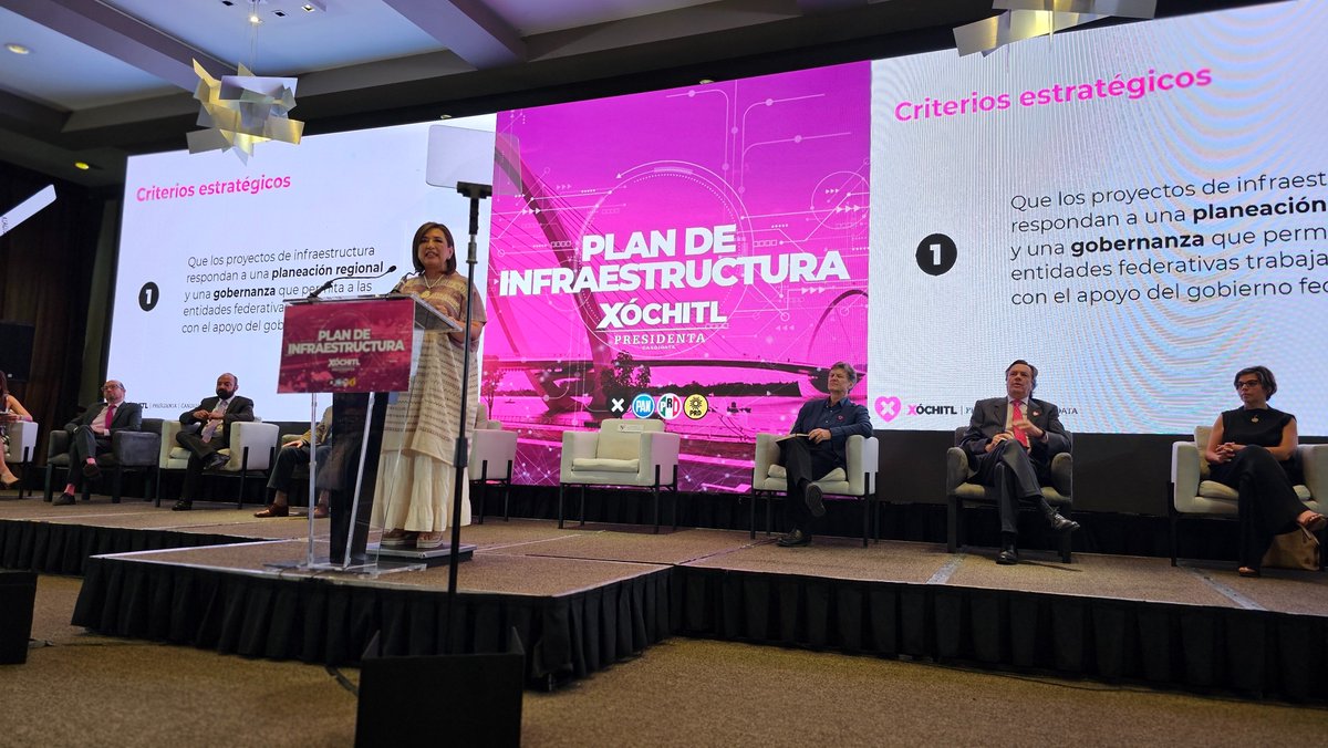 Un gusto haber acompañado a @XochitlGalvez a la presentación del Plan de Infraestructura para que México pueda lograr el desarrollo y avance que merece. #MerecesMás #MxSinMiedo.