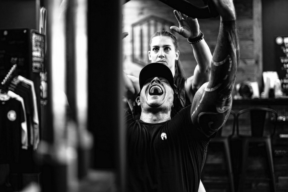 TRIBE

▪️Mentors
▪️Allies
▪️Protégés 

💢 Our circle doesn’t need to be big… but it does need to be strong. Choose wisely. 

#MCHN