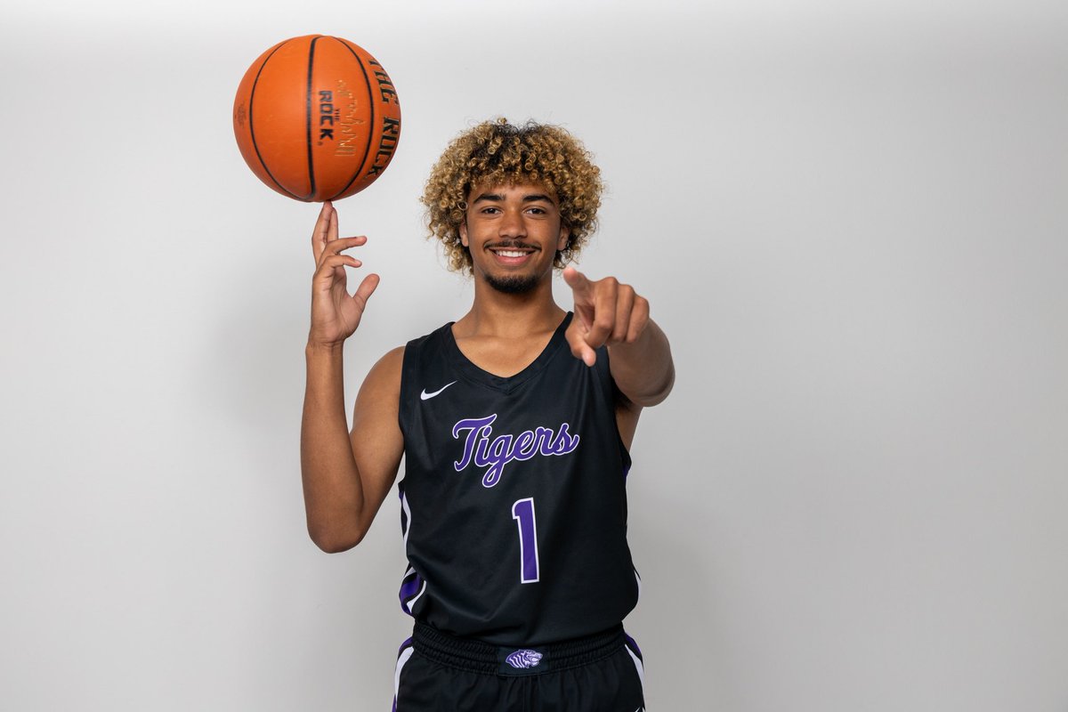 Crew Flowers tweet media