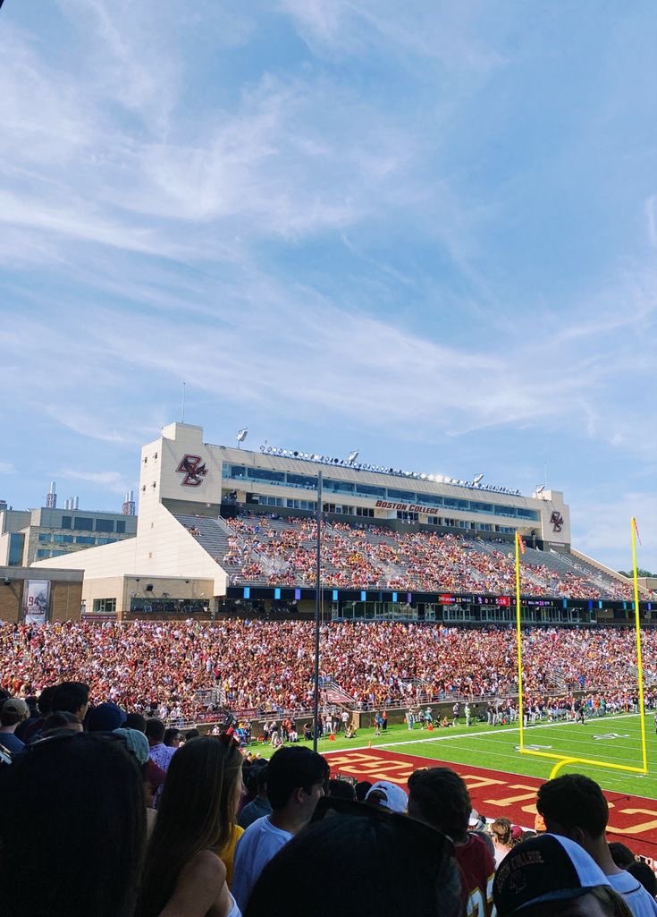 After a great conversation with @CoachSHuggins I am blessed to receive and offer from Boston college🟤🔴. #AGTG @CoachJTW @DCAthletics1 @Coach_Ken_Quinn @TrenchAcademy @1coachTLindley @RecruitGeorgia @BostonCollege