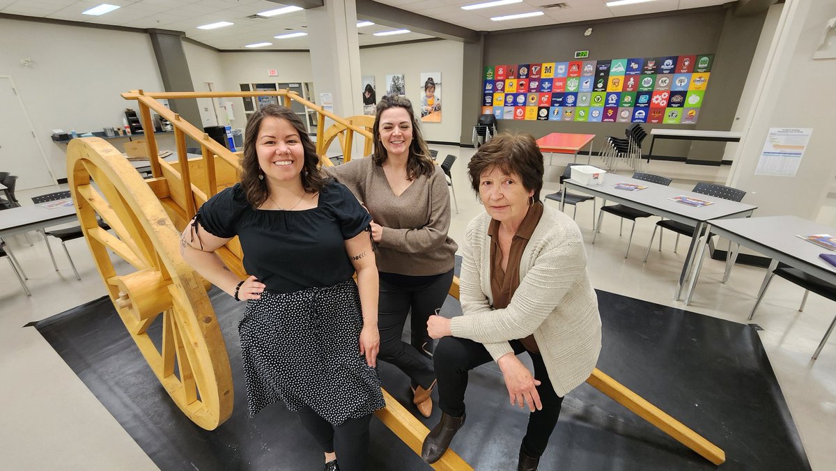 Fun fact!  It turns out, if it's your birthday, the amazing ladies at the @StoonPubSchools Métis Unit give you a ride on a Red River Cart!  #BESTJOBEVER!