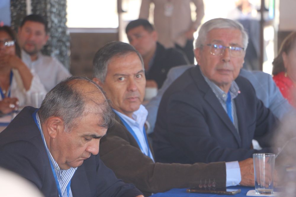 AMUNOCHI expresa preocupación por medio ambiente, seguridad y SLEP.
Aquí 👉tinyurl.com/2ymxxnwn

#Antofagasta #Calama #Taltal #Tocopilla #Mejillones #Iquique #Arica