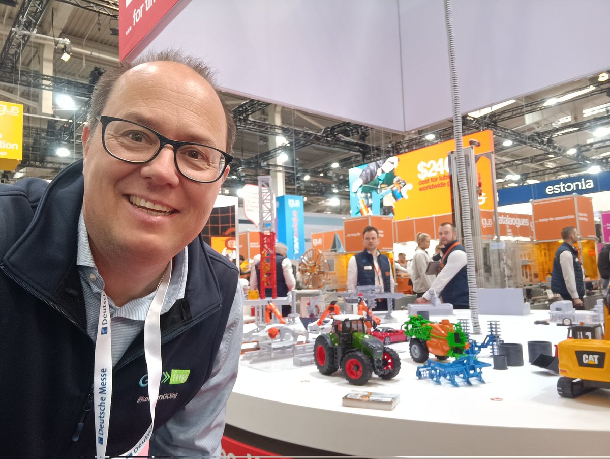 The first day of the @hannover_messe is over. I was able to have many exciting conversations and look at many great topics. Tomorrow we continue. Until then, here are a few impressions... Thanks to @igus_Inc @siemensindustry @beckhoff #WIKA @NIglobal @WAGOKontakttech @turck