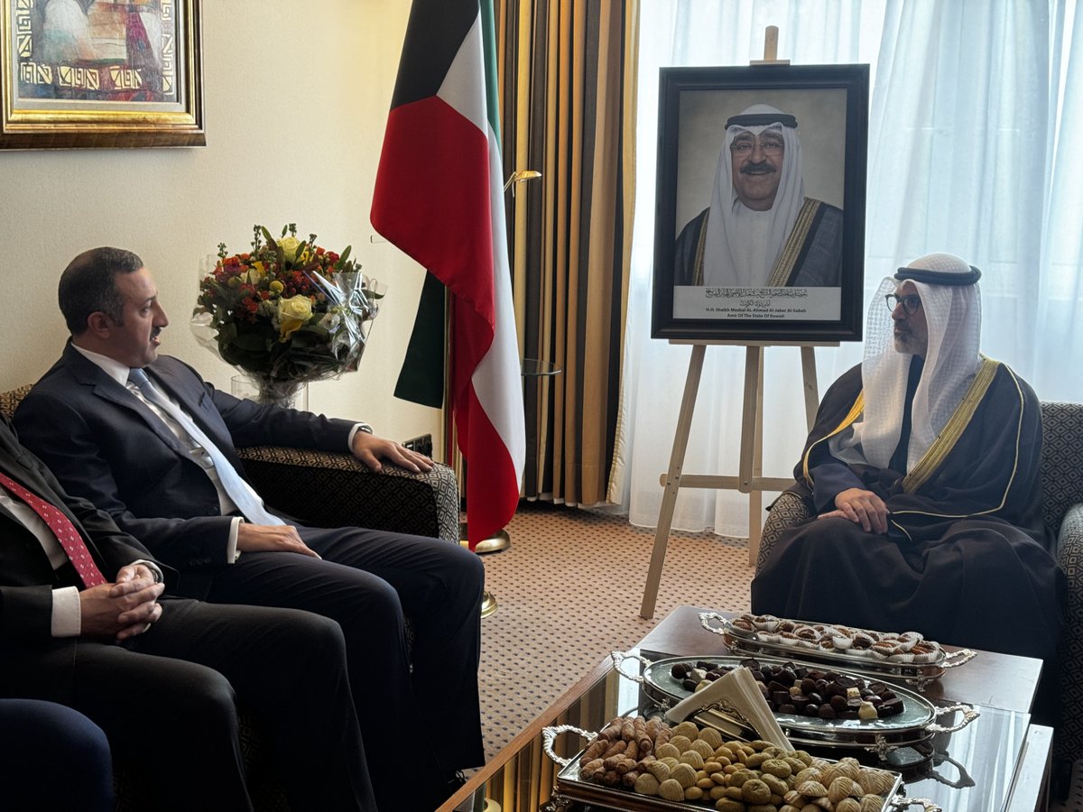 Deputy FM meets Bahraini Foreign Ministry Undersecretary in Luxembourg ow.ly/UHJc30sBMB9 #KUNA #KUWAIT