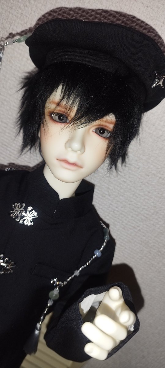 CHIKOsDOLL's tweet photo. おはようございます🌞
今日はヒロシさんをお着替え꜀(.௰. ꜆)꜄
1日1人しか着せ替える体力がない😂
#F93
#SD_F_93
#うちの子かっこいい
#メンズドールはいいぞ https://t.co/ddQw5NPlD1
