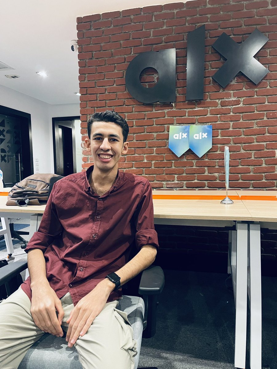 M_khairy73's tweet image. I was lucky to attend this event presented by @alx_after rica  which was filled with a lot of information about the field of #Front_End and #Back_End 🚀.

alx Maadi Tech Lab ♥️