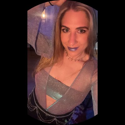 ashholee13's tweet photo. 🔮 #NewProfilePic https://t.co/FsPBCKHYza