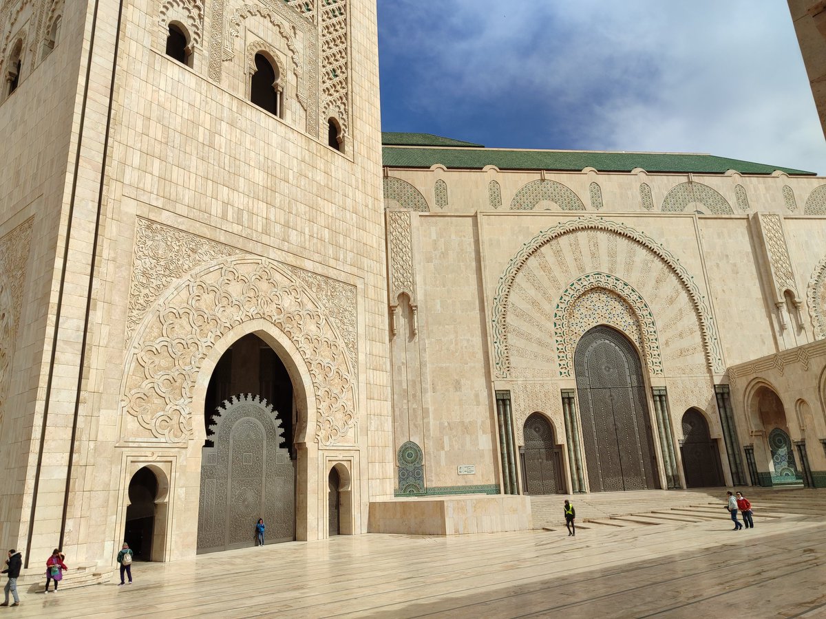 Hassan II Mosque
#Casablanca #MoroccoTourism