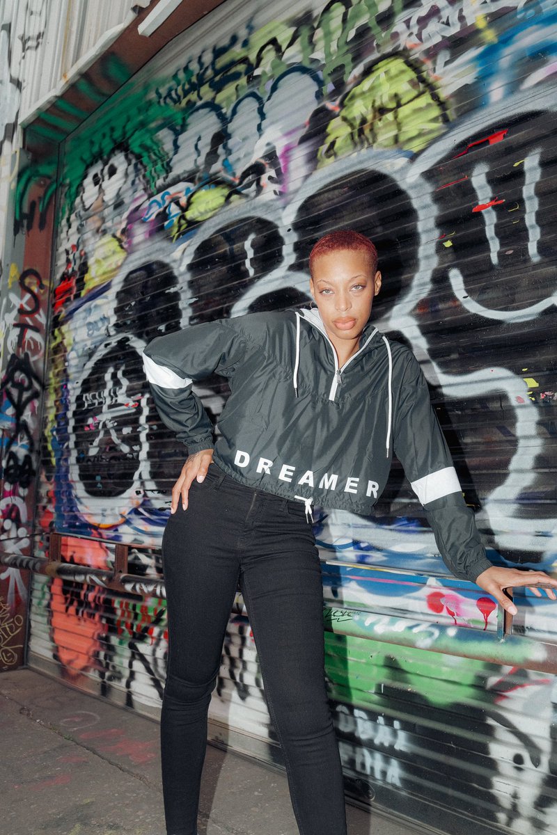 ZTailApparel's tweet photo. Making Dreams a Reality ☁️ 

DREAMER  Single Stripe Crop Top Windbreaker 

https://t.co/bhsZ8XZ3i6 https://t.co/WvsV6S8oDh