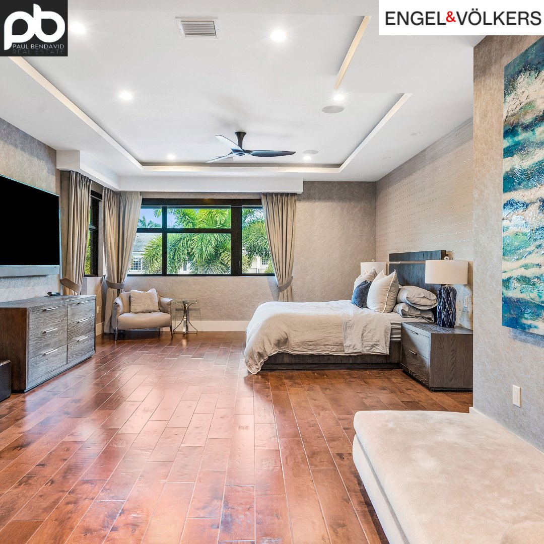 paulbendavid's tweet photo. Step into a world of luxury at this contemporary gem in Las Olas Isles! With 100ft of waterfront bliss, this home boasts a fusion of water, fire, stone, wood, glass, and metal elements. Priced at $9,495,000

📩paul.bendavid@engelvoelkers.com /📞 647-988-7355
--
Paul Bendavid https://t.co/OxcGBMJt4s