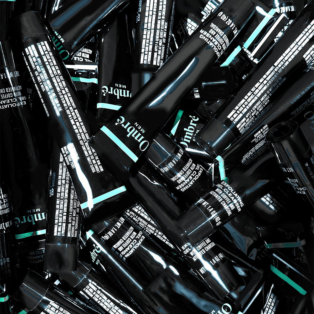 The ultimate #exfoliator and #cleanser!

Infused with activated charcoal and coffee grounds that remove dead skin cells and provides a smoother texture.

Shop now!