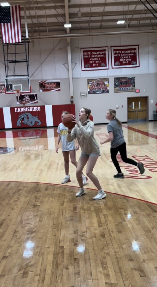 I always enjoy receiving a text letting me know that we have some @harrisburgr8 Lady Bulldogs using the new @shootaway Gun after Track practice-Keep it up girls-It will do wonders if used consistently #AlphaDAWGS