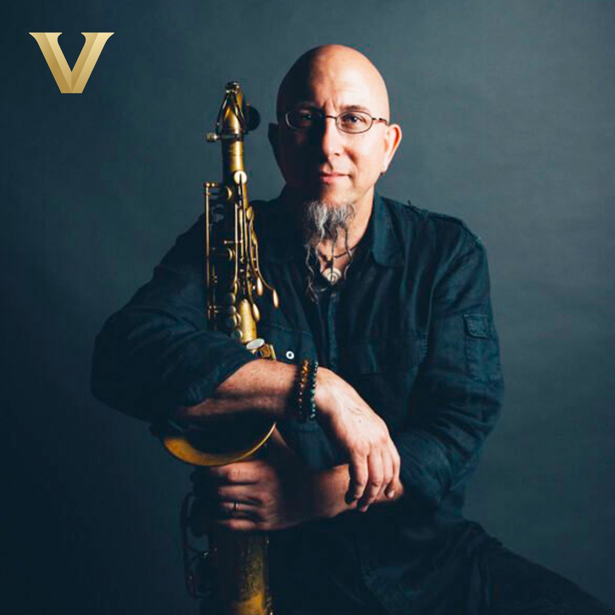 🎉 Blair jazz faculty member Jeff Coffin will be inducted into the Rock & Roll Hall of Fame as a member of the Dave Matthews Band. Coffin is a 3x Grammy winner and joined the DMB in 2009. ⭐ Congrats from everyone at Blair School of Music! Read more: vu.edu/dmb-rockhall