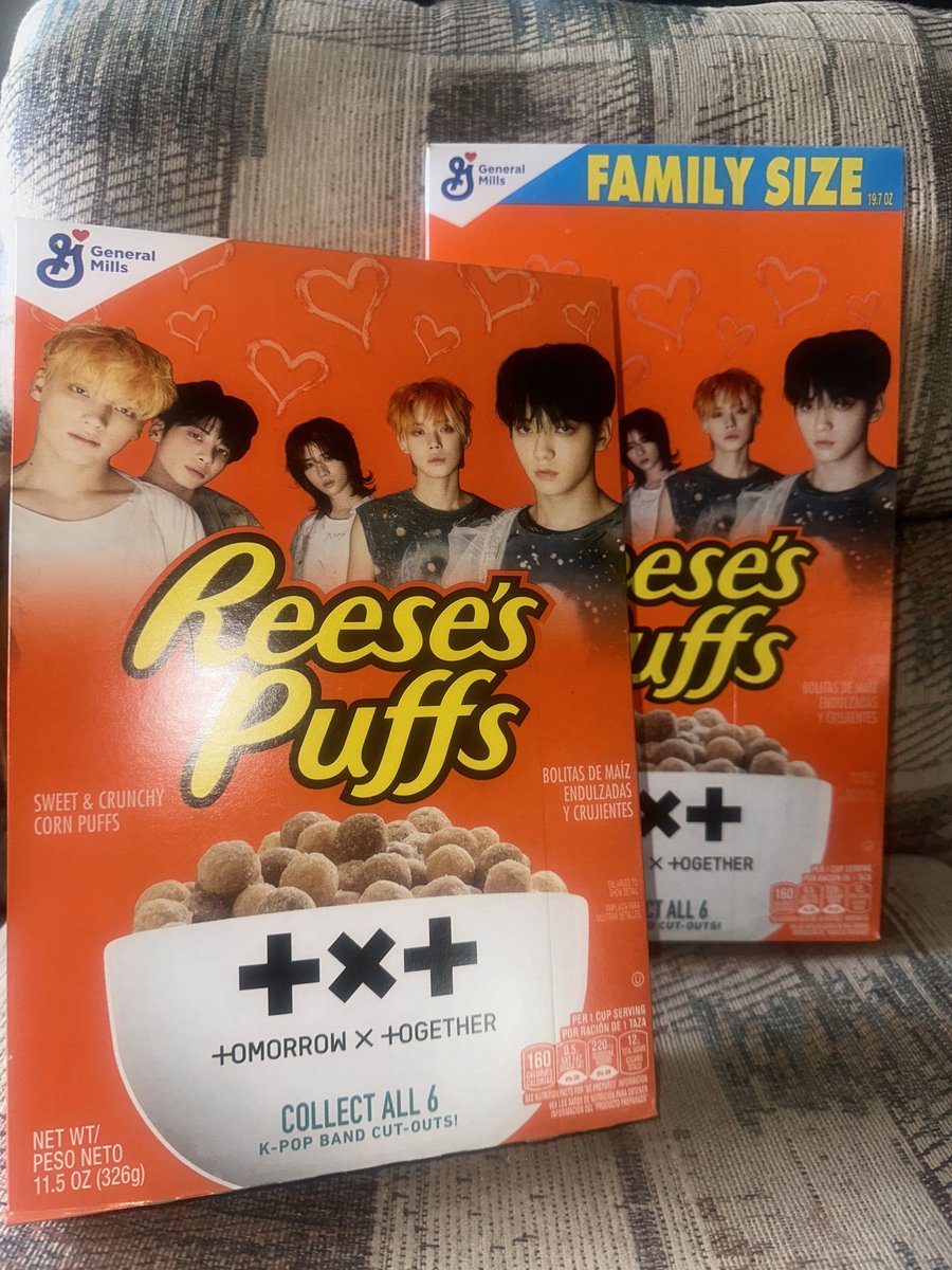 MY MOM REMEMBERED ME TALKING ABOUT THE TXT CEREAL BOXES AND BROUGHT ME HOME THESE REESE’S PUFFS FROM WALMART JDJDJFNF im gonna eat the family size and keep the small one for a keepsake. they only had the group one though