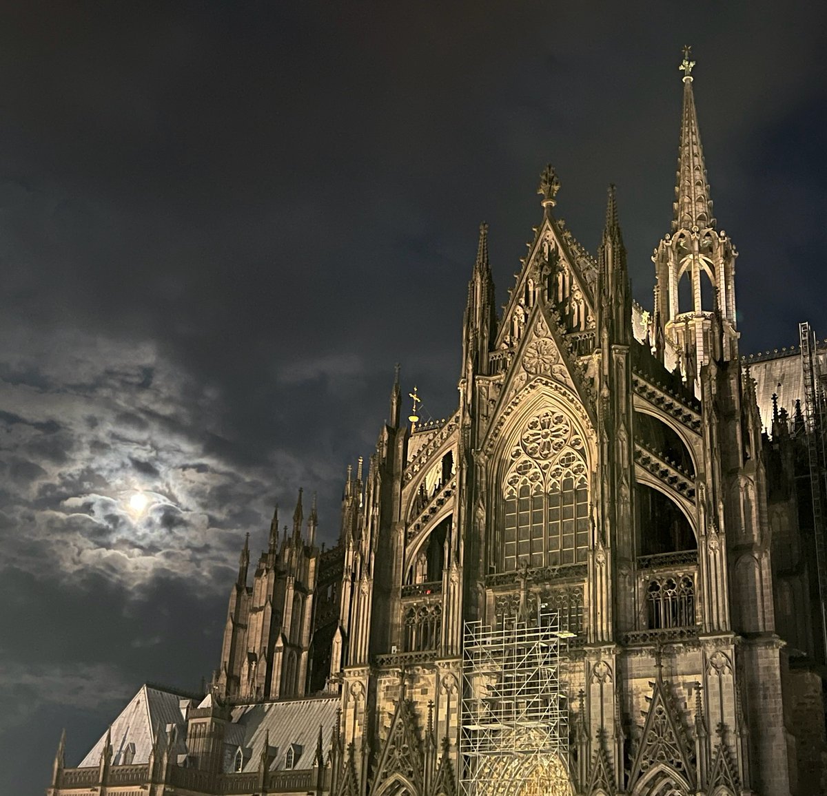 Kölner Domspitzen zur Nacht