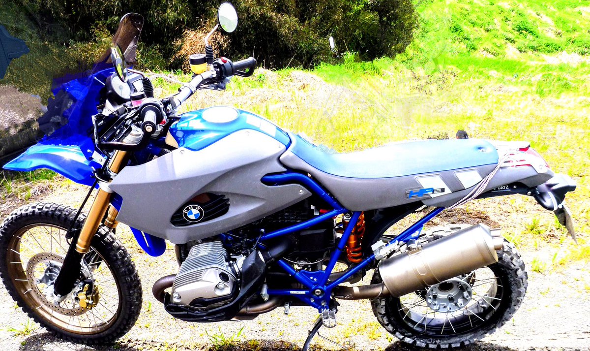 hashimotobike's tweet image. #人生を大きく変えた1台の乗り物はなんですか
#HP2

それまで国産中古ばかり乗っていましたが、どうしても欲しくて、注文してしまいました。
始めての高価なマシン、転倒は、気にしませんが、水没しならないようビビってます。