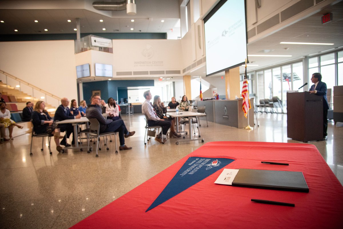 Today, we are celebrating a new partnership with @msudenver that will foster a pathway to higher education for all district graduates. Thank you @janinedavidson and @SVVSDsupt for your leadership in providing our students with a strong future. bit.ly/stvrainmsu…