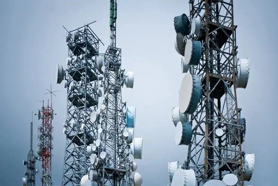 Coming from a telecommunication background, I've always been fascinated by how telcos manage their supply chain. Going from sim cards to active telecommunication equipment like antennas and radio frequency modules purchase, storage and deployment.🧵👇
#KOYv2 #KOYJumuiyaDAO $KOYN