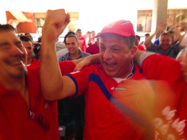 Mi parte favorita de viajar en europa es encontrarme a alguien de Costa Rica! Se siente así