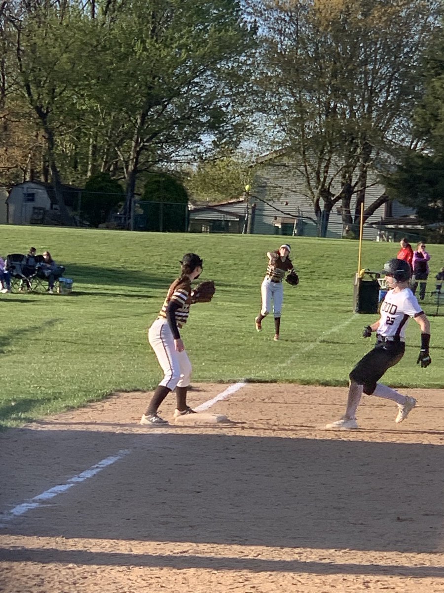 Wood JV Softball with a big lead over St Hubert in the 3rd inning.