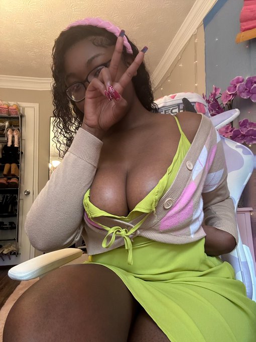 These are my fav pics right now https://t.co/GSjFfudfWT