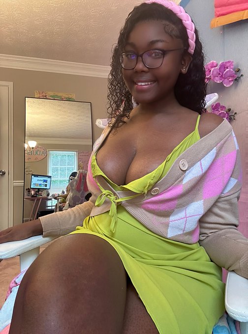 These are my fav pics right now https://t.co/GSjFfudfWT