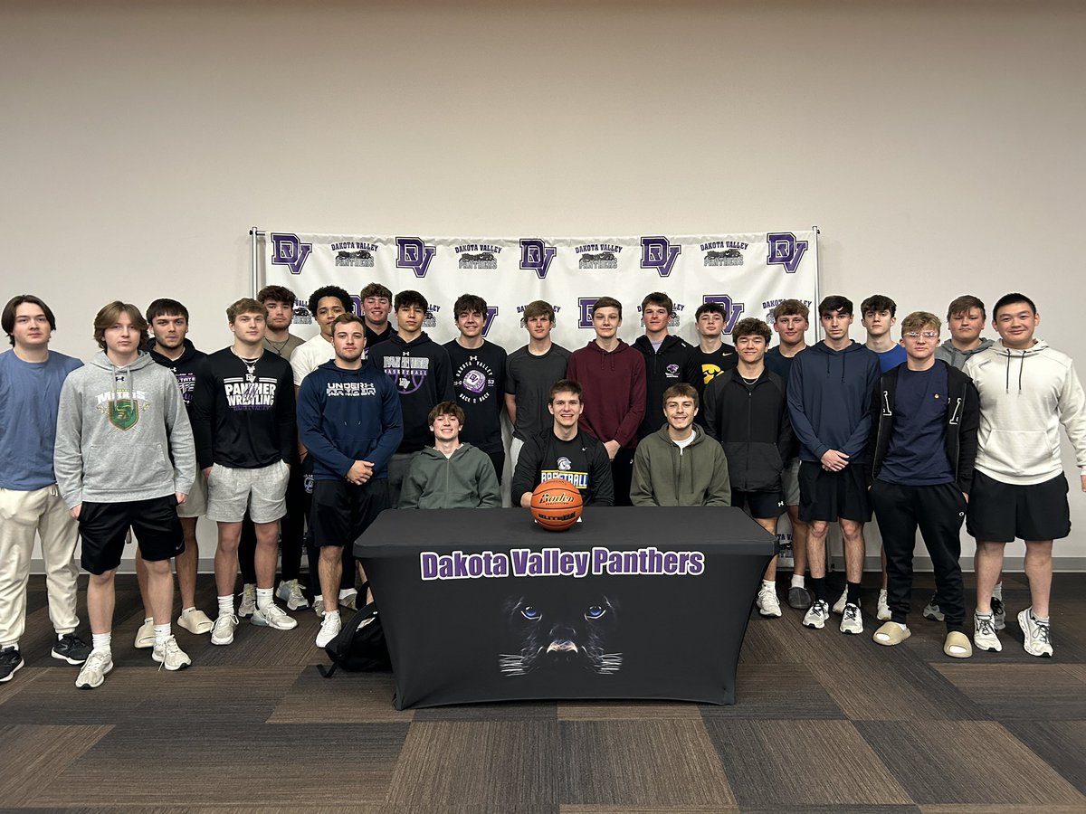 DV Basketball tweet media
