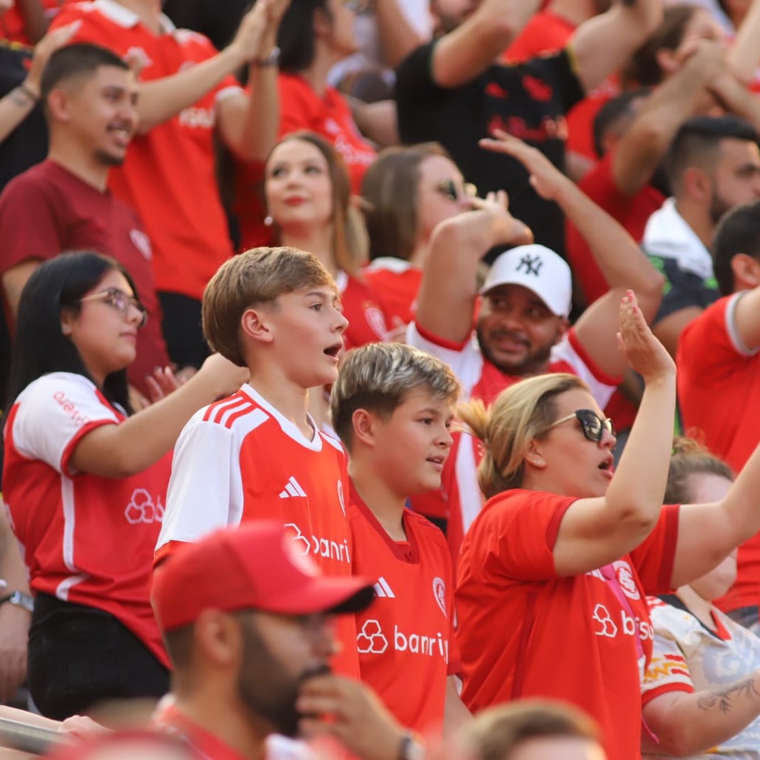 𝑫𝑨𝑻𝑨𝑺 𝑫𝑬𝑭𝑰𝑵𝑰𝑫𝑨𝑺! 🗓️🕤 Nos dias 1° e 22 de maio, o Colorado enfrenta o Juventude pela Copa do Brasil. A primeira partida ocorre no Beira-Rio e a segunda, no Alfredo Jaconi. 🇦🇹 Nos dois jogos, a bola rola a partir das 21h30min, com transmissão do Amazon Prime Video.