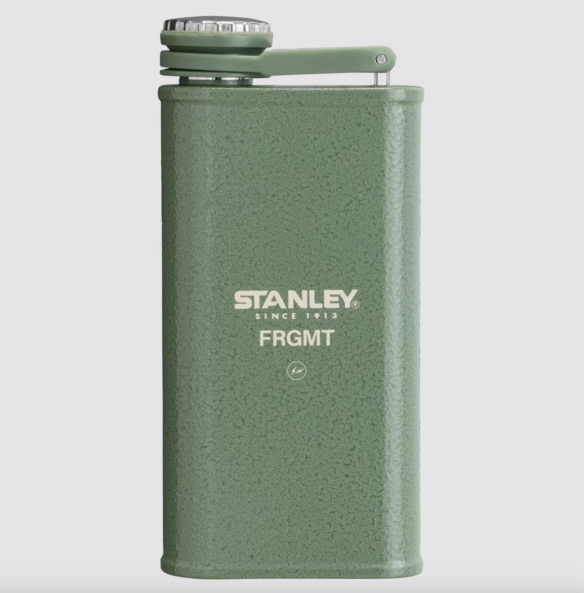 SOLELINKS's tweet photo. Ad: FRGMT x Stanley Collection EQL raffle starts tomorrow (4/23) at 6am PT/9am ET

Flask:https://t.co/AOqhQKdvWG
Adventure To-Go:https://t.co/ZEZG4ogauB
Vacuum Bottle:https://t.co/ktPF2tpOD8
Vacuum Growler:https://t.co/WPLL2Y9nn0 https://t.co/a21jaMYORo