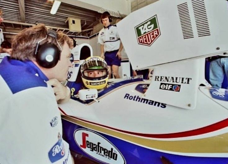 Ayrton Senna  1994

GP do Brasil  

Williams - Renault 

#SennaSempre #F1 #Williamsf1