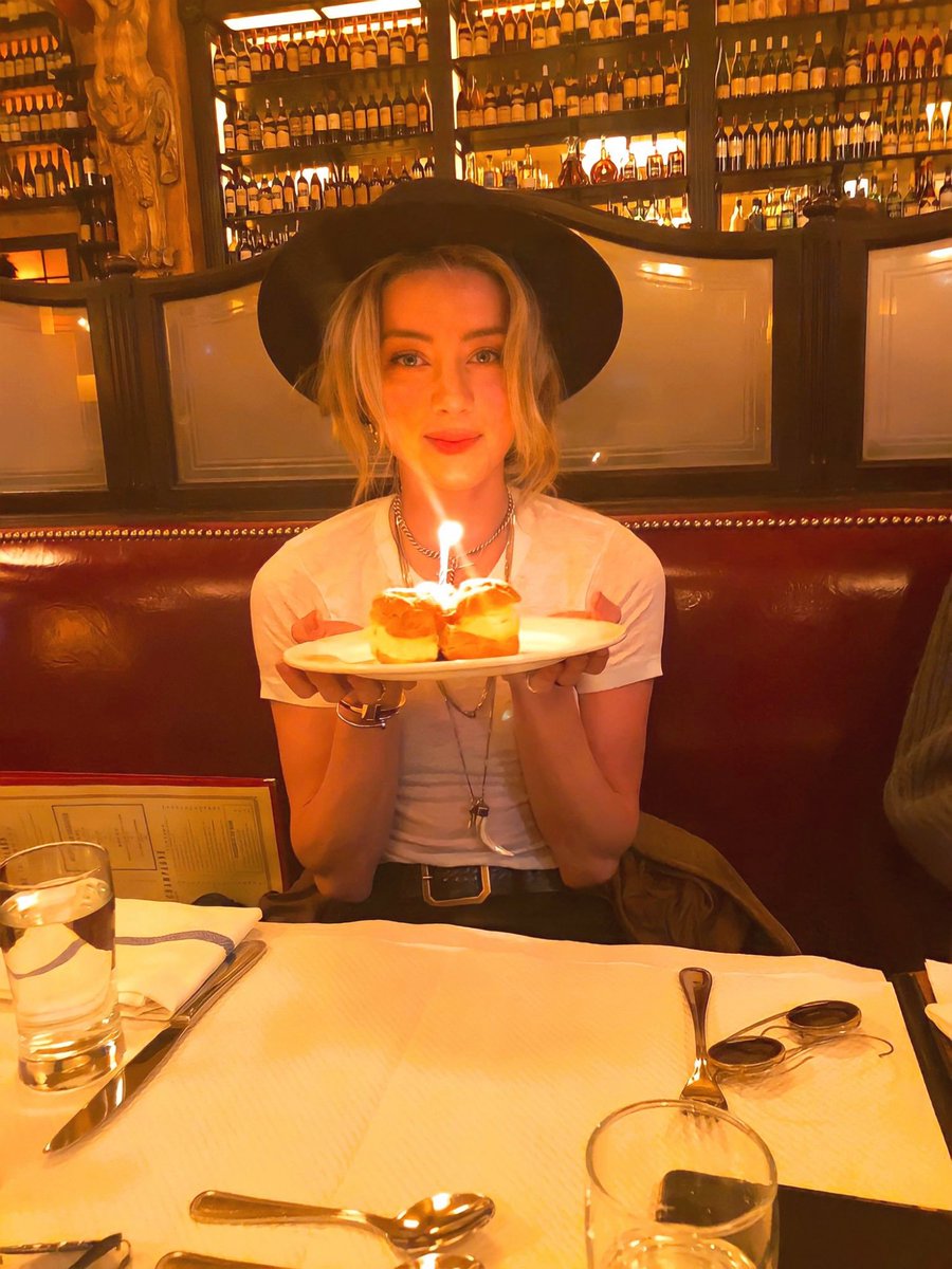#HappyBirthdayAmberHeard #IStandWithAmberHeard
💛💛💛💛💛💛💛💛💛💛