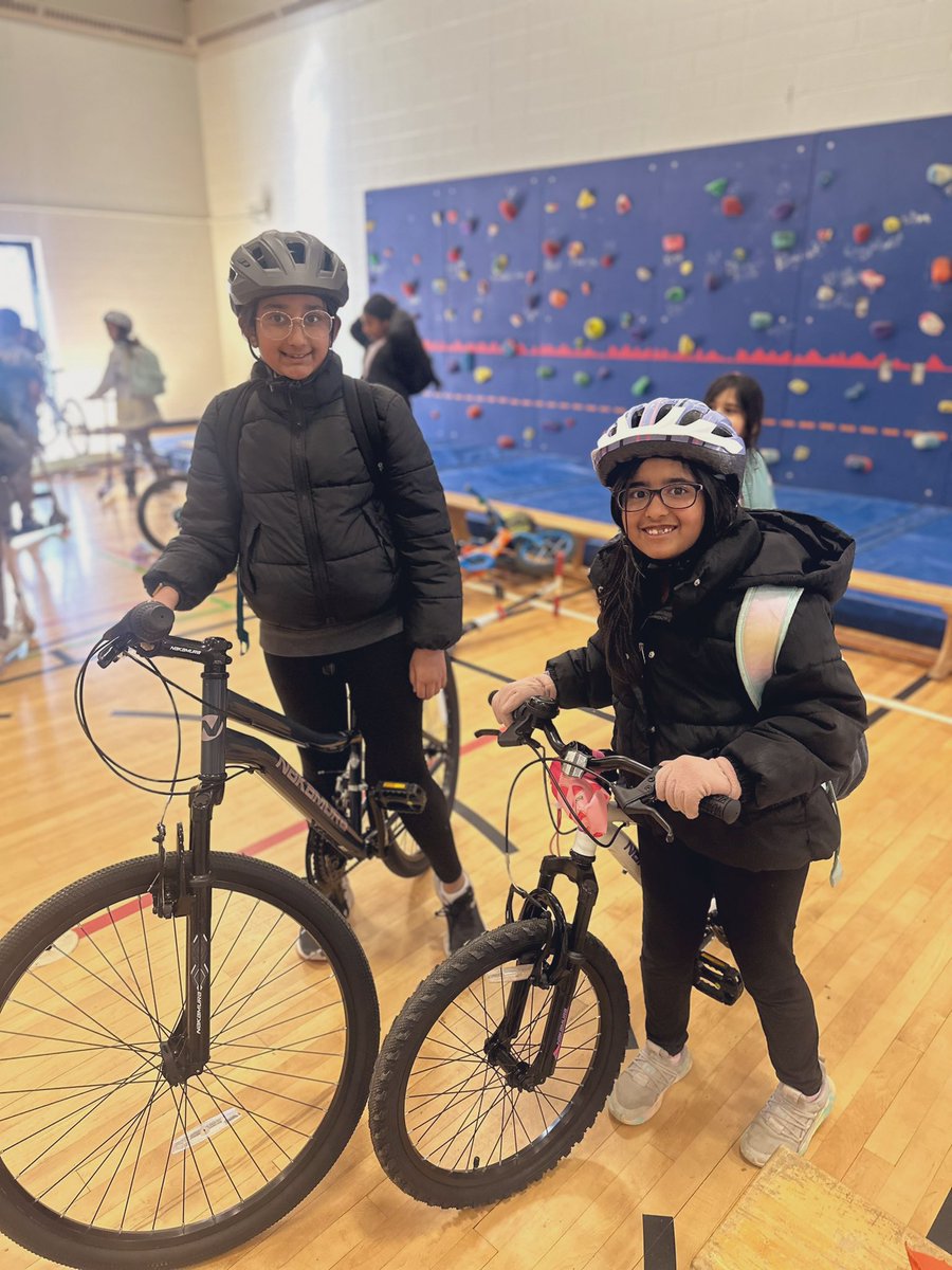 Happy Earth Day! 🌎 ❤️ We participated in Walk and Wheels today and had many students show up with scooters and bikes! Definitely saw less cars outside this morning 💕 #APPLESchools #wearecbe #harknesshasheart