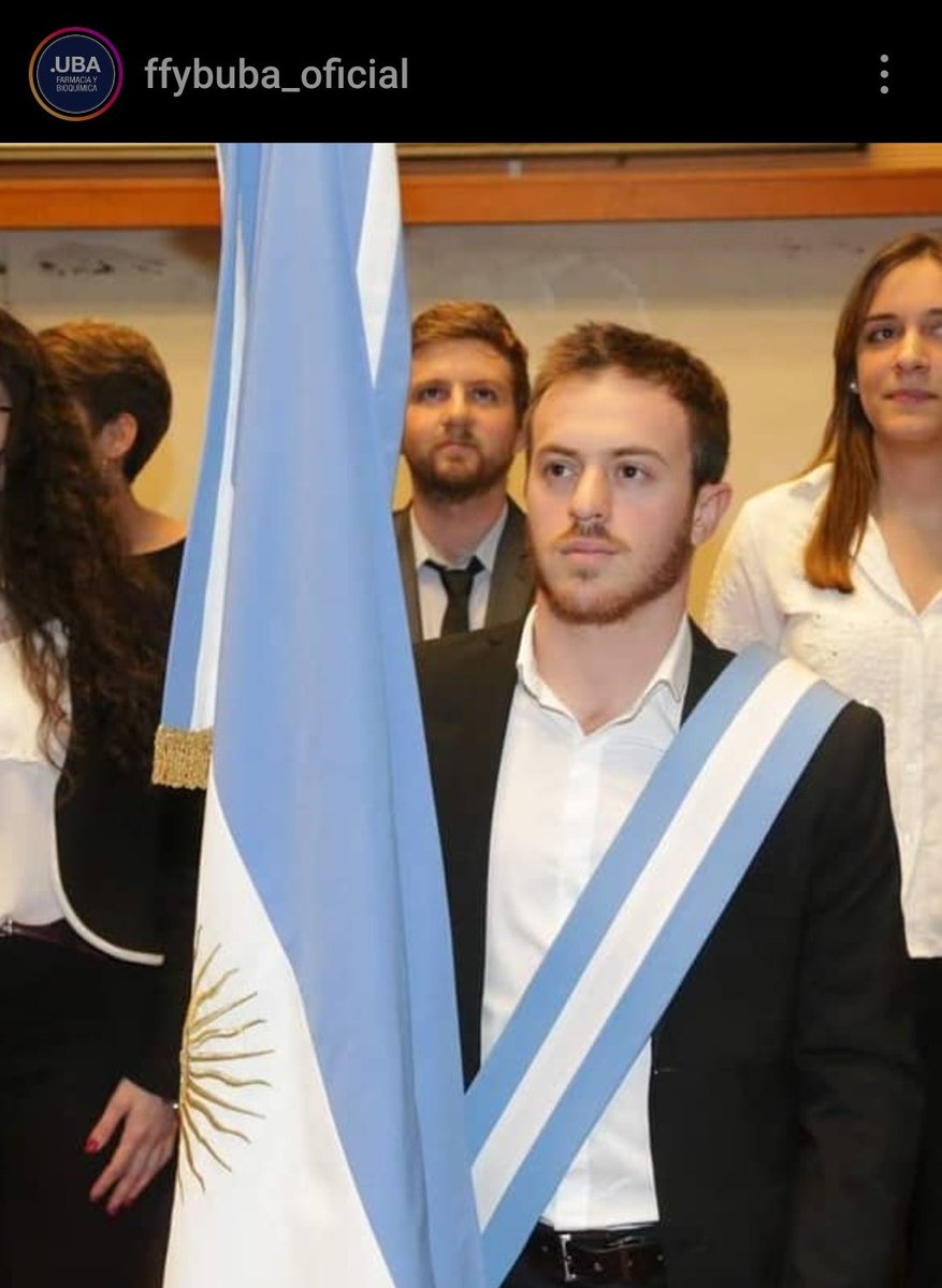 En la Universidad Pública estudié, investigué y di clases.  También me tocó representarla llevando la bandera argentina en <a href="/FFyB_UBA/">FFyB UBA</a>. Mirá si no la voy a defender.